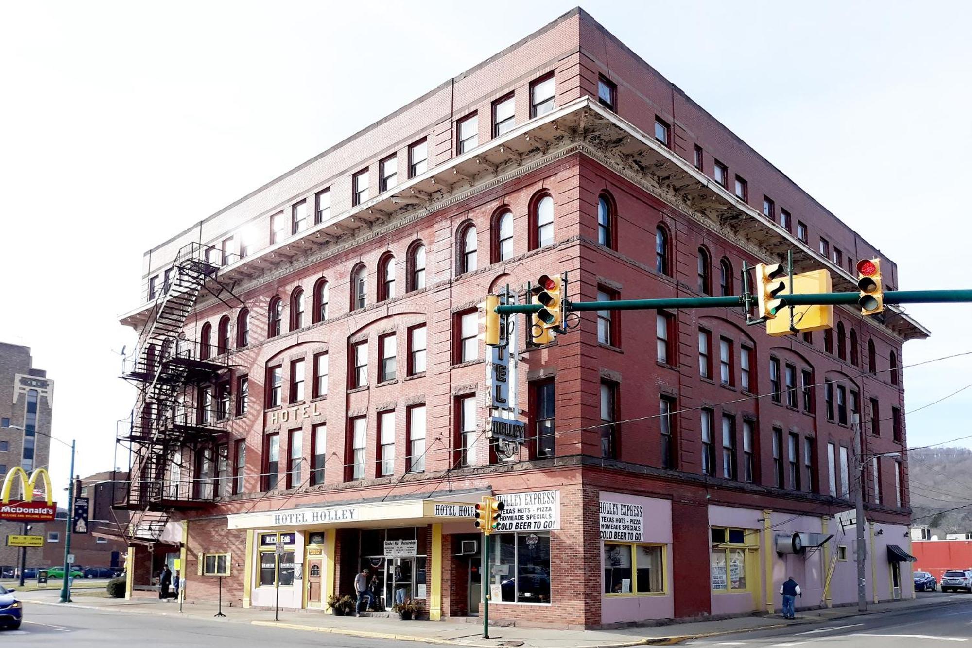 OYO Hotel Bradford Main St PA Exterior foto